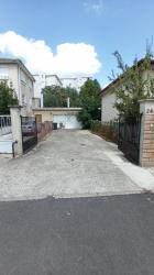 ATELIER  de 145 m2 à VAULX EN VELIN 69120